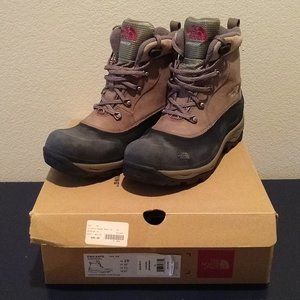 North Face Women's Chilkats Brown & Black Boots 10